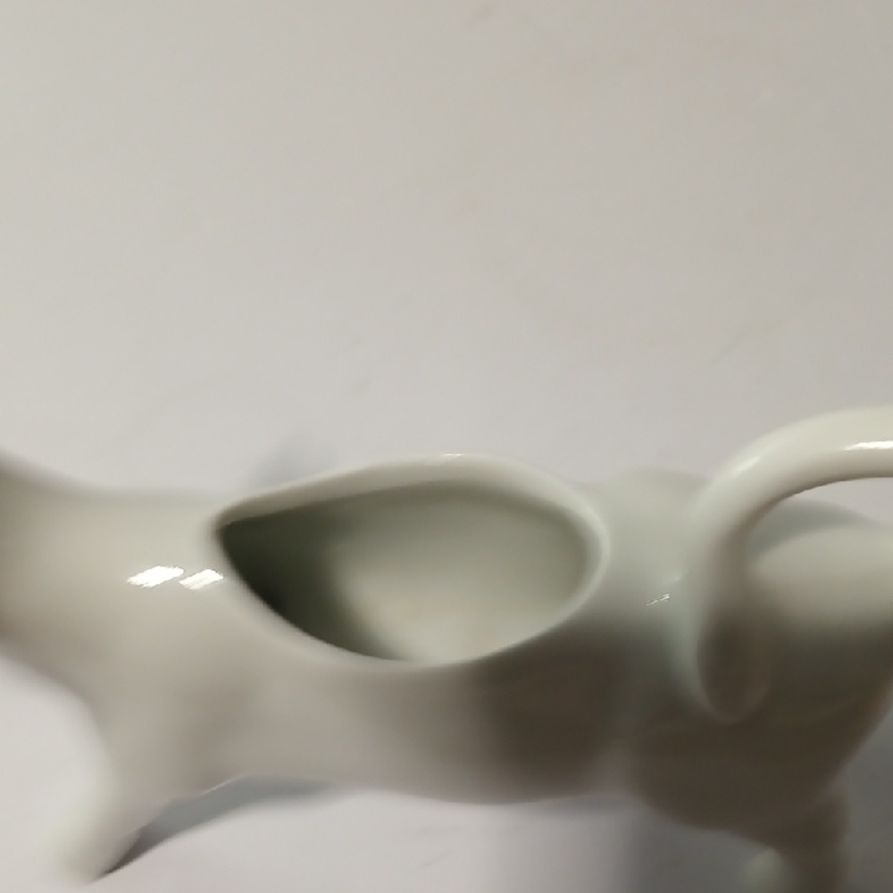 Vintage White Cow Creamer - Picture 5 of 8